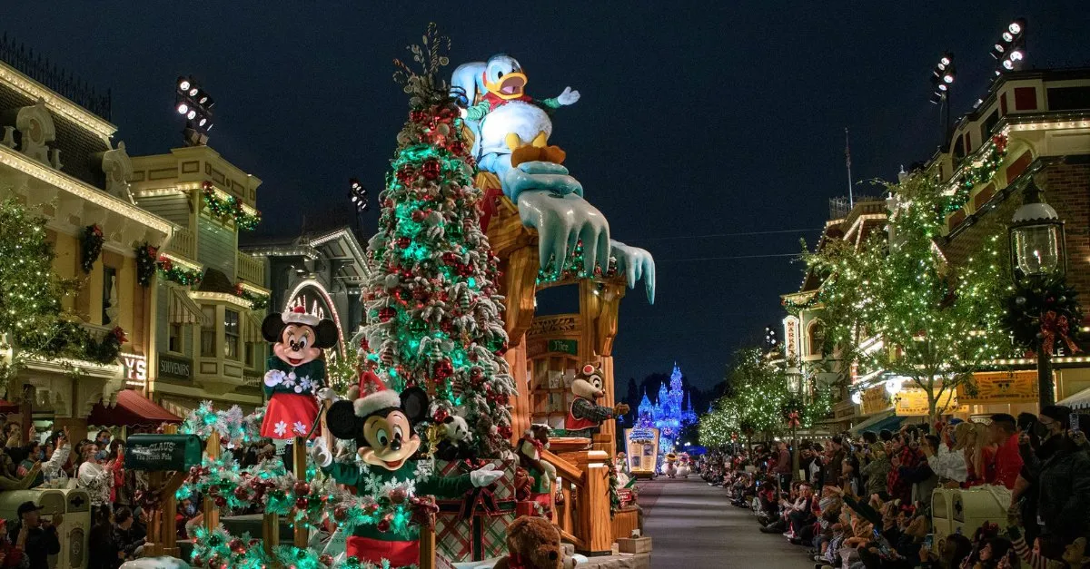 Disneyland California revela novidades da temporada de Natal 2024