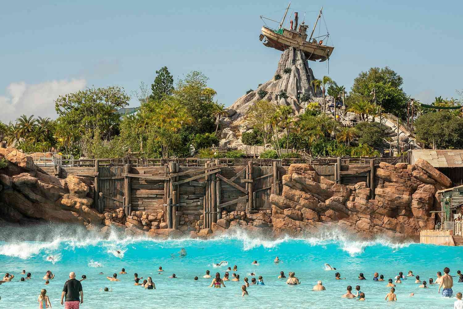 Disney anuncia volta de passe sazonal para parques aquáticos