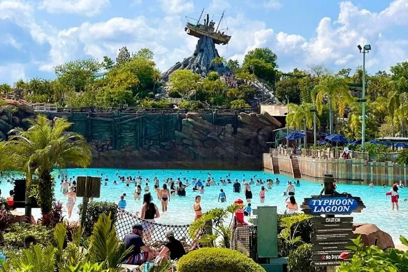 Typhoon Lagoon vai fechar por causa do furacão Helene